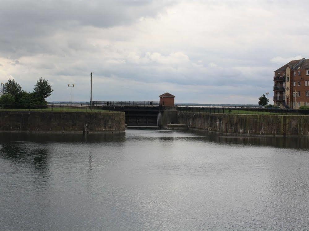 Hartley Bridge Victoria Dock Apartment Kingston upon Hull Bagian luar foto